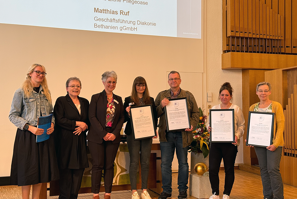 Seniorenzentrum Solingen erstmals mit dem „Deutschen Palliativsiegel“ ausgezeichnet